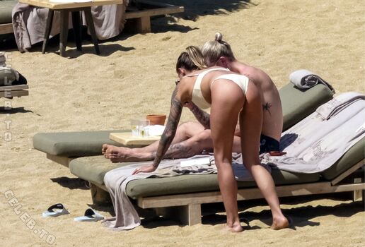 Full leaked Sophia thomalla private photo