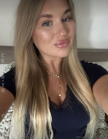 Full leaked Sophiaa private photo