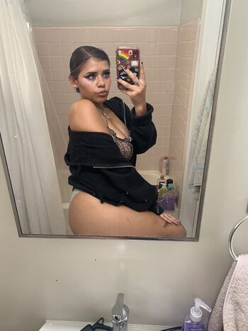 Full leaked Sophiaaa private photo