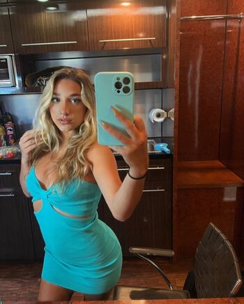 Full leaked Sophiadanza private onlyfans photo