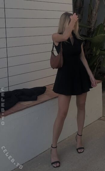 Full leaked Sophiakienzle private onlyfans photo