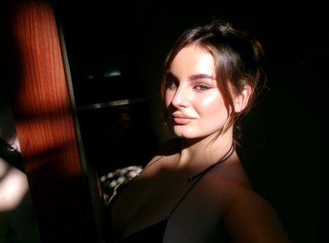 Full leaked Sophie benn private photo
