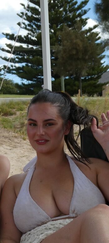 Full leaked Sophie benn private photo