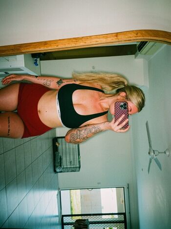 Full leaked Sophie bignell private photo