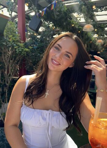 Full leaked Sophie bryant private photo