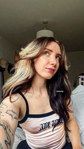 Full leaked Sophie burrell private onlyfans photo