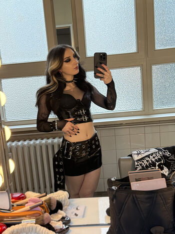 Full leaked Sophie burrell private onlyfans photo