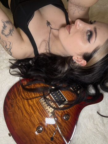 Full leaked Sophie burrell private photo