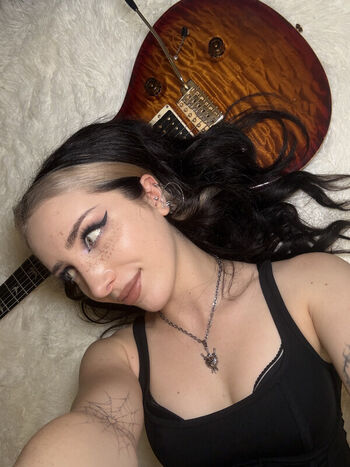 Full leaked Sophie burrell private photo