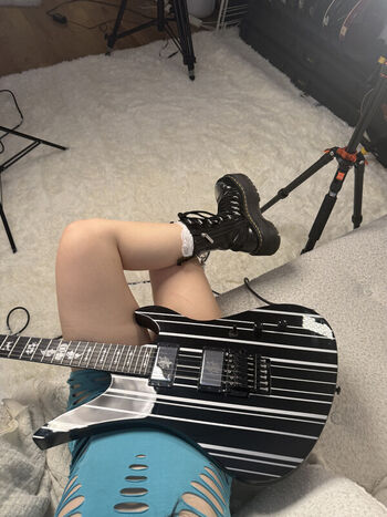 Full leaked Sophie burrell private photo