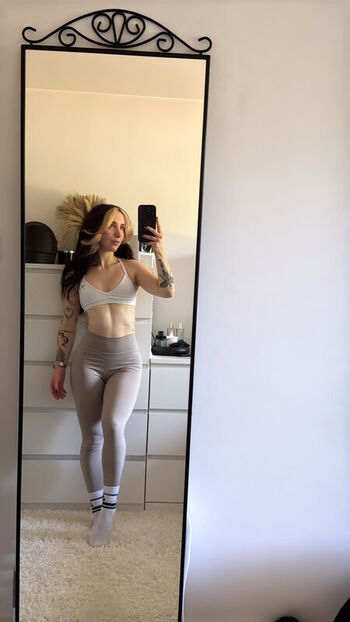 Full leaked Sophie burrell private photo