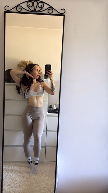 Full leaked Sophie burrell private photo