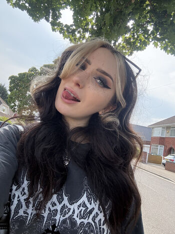 Full leaked Sophie burrell private photo