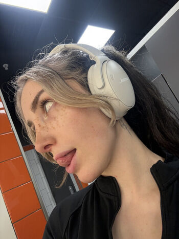 Full leaked Sophie burrell private photo