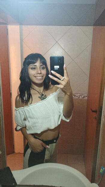 Full leaked Sophie cherry private onlyfans photo