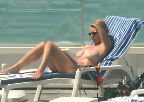 Full leaked Sophie davant private photo
