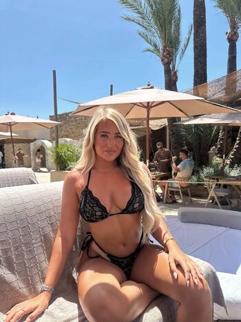 Full leaked Sophie day private photo