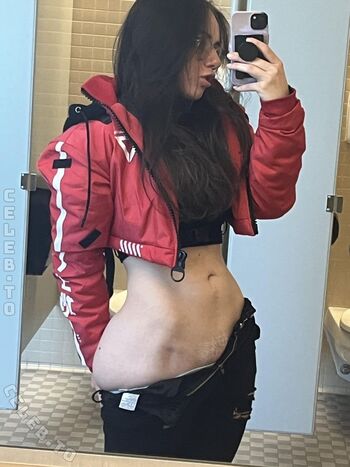 Full leaked Sophie grey private photo