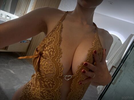 Full leaked Sophie mudd page private photo