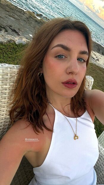 Full leaked Sophie nelisse private onlyfans photo