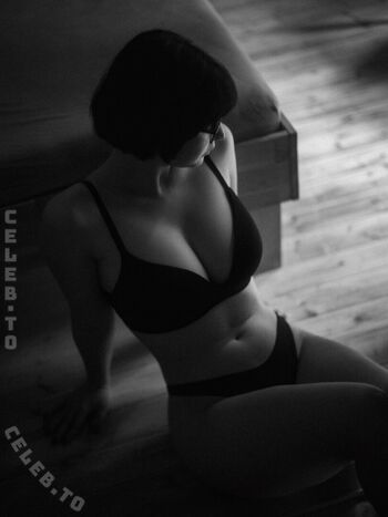 Full leaked Sophie nther private photo