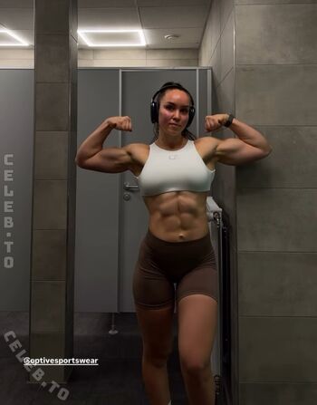 Full leaked Sophie plinke private onlyfans photo