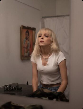Full leaked Sophie powers private photo
