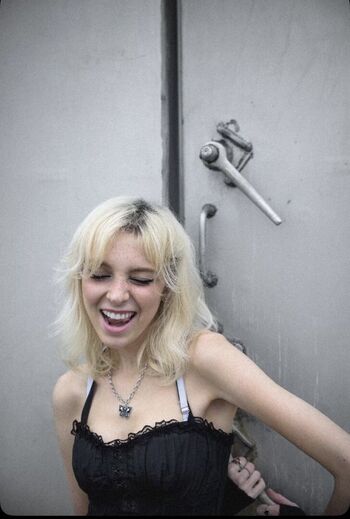 Full leaked Sophie powers private photo