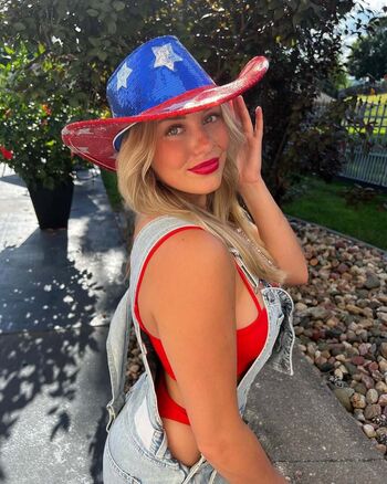 Full leaked Sophie riedemann private onlyfans photo