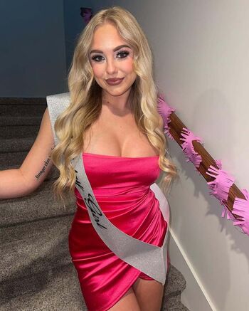 Full leaked Sophie riedemann private onlyfans photo