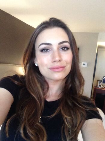 Sophie Simmons