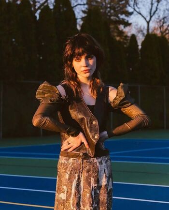 Full leaked Sophie thatcher private onlyfans photo