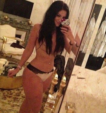 Full leaked Sophiebrus private photo