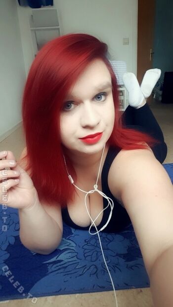 Full leaked Sophieschmande private photo