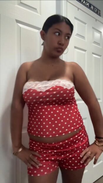 Full leaked Sophrebollarr private photo