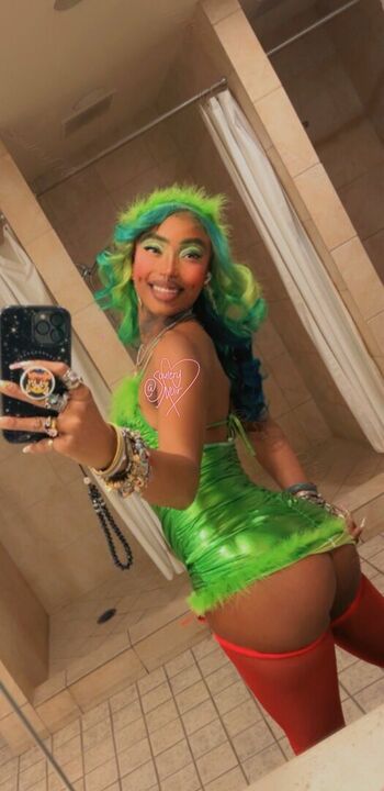 Full leaked Soultry noir private onlyfans photo