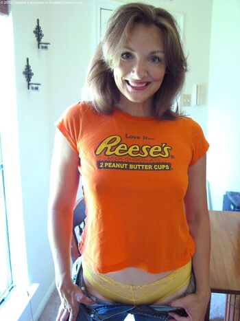 Southern-Charms Reese