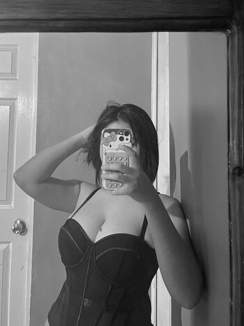 Full leaked Soywenn private photo