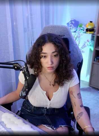 Full leaked Spicy honey private photo