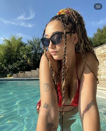 Full leaked Spicyhoney private photo