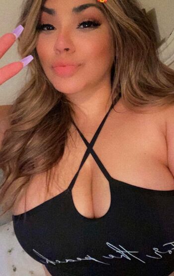 Full leaked Spicymami private onlyfans photo