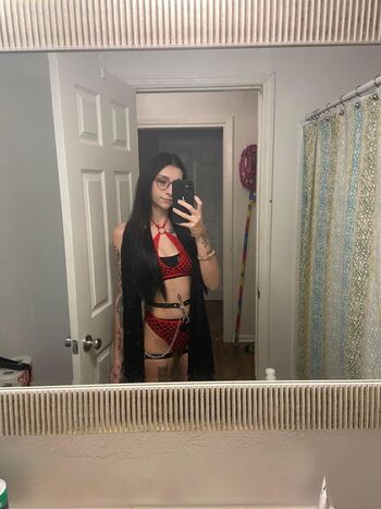 Full leaked Spiritualbatty private onlyfans photo