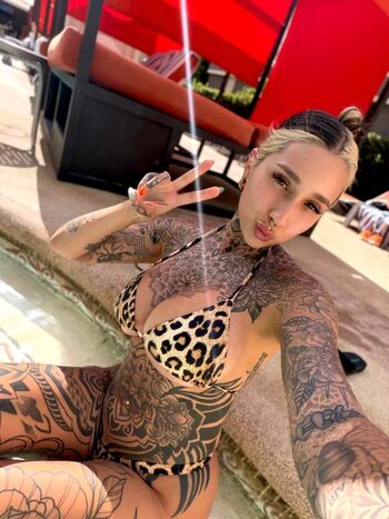 Full leaked Split tongue bri page private photo