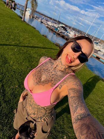 Full leaked Split tongue bri private photo