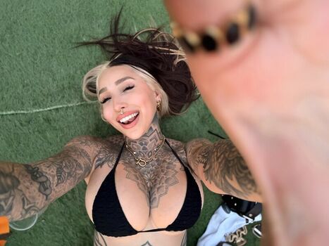 Full leaked Split tongue bri private photo