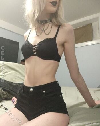 Full leaked Spoiledbratcat page private photo