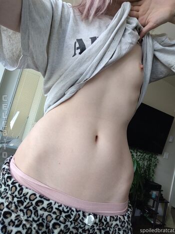 Full leaked Spoiledbratcat page private photo