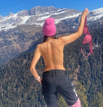 Full leaked Sportowapara private onlyfans photo