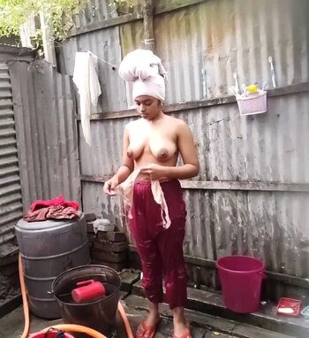 Full leaked Spy sister private photo