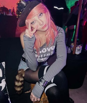 Full leaked Squidney helen private photo